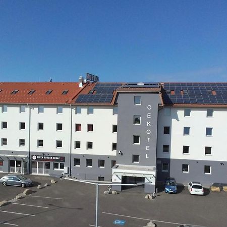 Oekotel Treffpunkt Foehrenhain Fohrenhain Exteriér fotografie